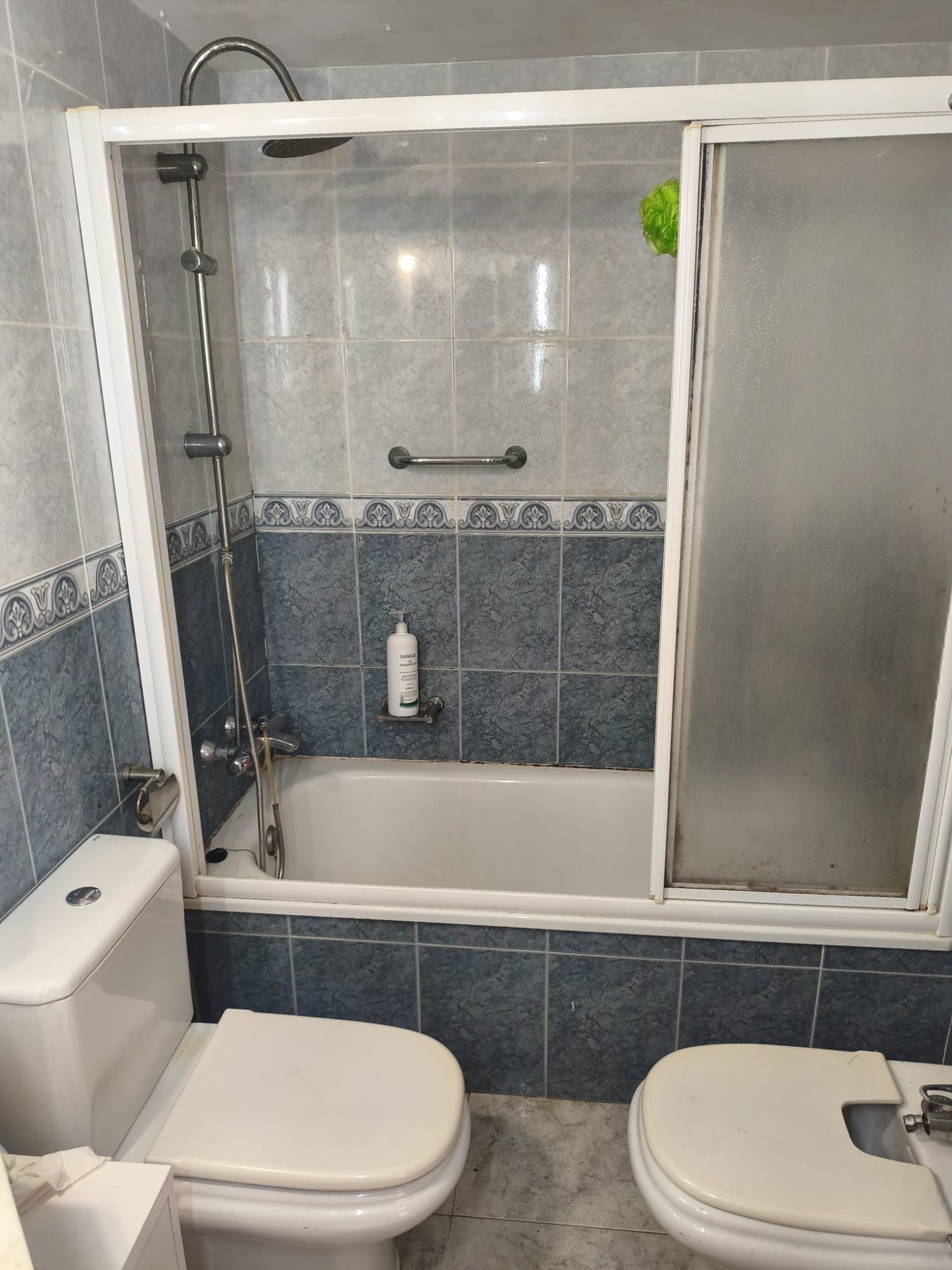 Miniatura 11 de Casa apareada en excelente ubicación.